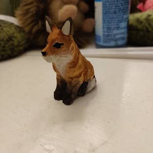 Selsela Hand-Carved Red Fox Figurine - Handmade Wooden Figurine Statue Small Art Sculpture Home Decor Artisan Carving Miniature Animal. Artisan Carving for Rustic Home Decor & Collectibles