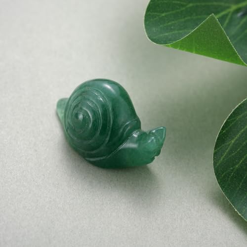Kvekstio Cute Moss Agate Snail Figurine – Mini Crystal Snail Carving for Plant Lovers, Gardeners, Collectors, Adorable Green Thumb Desk Garden Lawn Decor, Unique Outdoor Decoration Gift