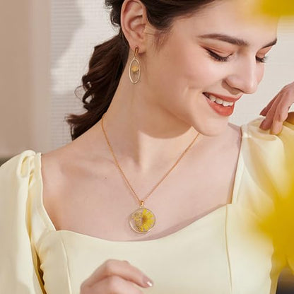 Natural Dried Pressed Flower Charms Geometric Shape Dried Flower Resin Charms Epoxy Resin Floral Pendants for DIY Crafts Necklace Earring Keychain Jewelry Making - color: Yellow