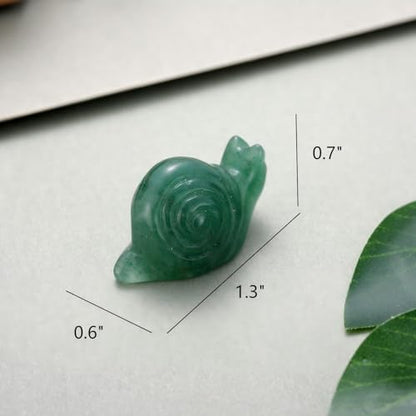 Kvekstio Cute Moss Agate Snail Figurine – Mini Crystal Snail Carving for Plant Lovers, Gardeners, Collectors, Adorable Green Thumb Desk Garden Lawn Decor, Unique Outdoor Decoration Gift