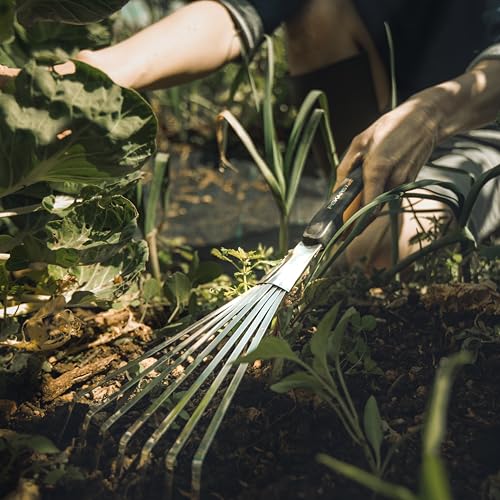 Fiskars Xact Hand Rake, Ergonomic Handle for Heavy Duty Gardening - size: Rake