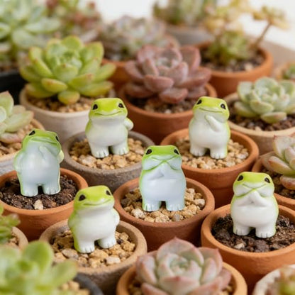 12 Pcs Resin Frog Figurines Tiny Cute Animal Ornament Hide Bulk Frog Statues for DIY Cake Topper Decor Micro Landscape Fairy Garden Outdoor Terrarium Craft Decor Home Desktop Accessories