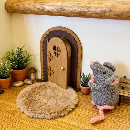 Dansydaisy Fairy Door Kit Opening Wooden Mouse Entry with Rug Wall - style: Opening