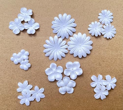 100 Pcs Handmade Mulberry Paper Flowers 3 mm - 1.5 Inch Scrapbooking Wedding DIY Craft Supplies Card. (Mixed White Flowers) - color: Lavender Tone