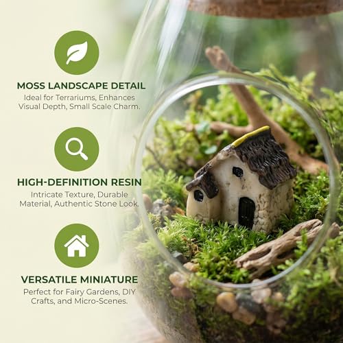 Garneck 4Pcs Miniature Fairy Garden Houses: Resin Mini Village House for Bonsai Terrarium Patio Micro Desk Landscape Decor Garden Patio Desktop Ornament Decorative (Random Style)