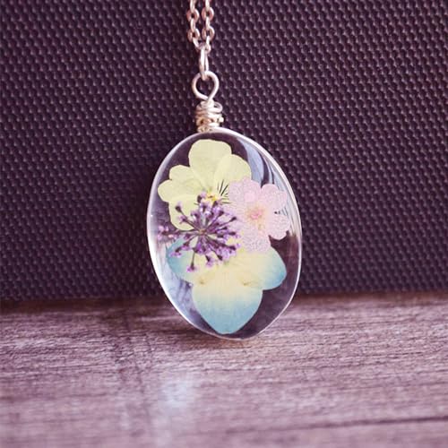 50Pcs Dried Pressed Flowers Resin Mould Real Pressed Flowers Natural Dry Leaves Bulk Mixed Colorful Daisy Herbs Kit with Tweezers for Scrapbooking DIY Candle Jewelry Crafts Making Nails(Purple) - color: Purple