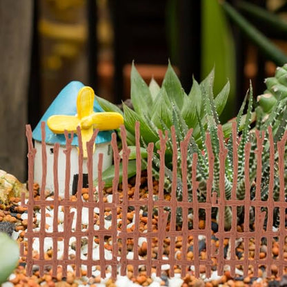 UPKOCH Miniature Farm Fence Toy Set 3.93 X 2.36 in Mini Fence for Dollhouse Fairy Garden Micro Landscape Farm Model Table Decoration DIY Miniature Decoration
