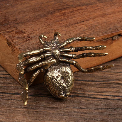 Brass Spider Figurine, Japanese Style Fengshui Wealth Sculpture Lucky Statue Tea Pet Miniature Artware Collectible Figure for Home Office - color: 1 Spider Statue
