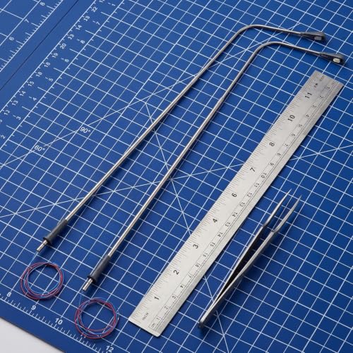 2Pcs LED Miniature Street Lights, Metal Micro Landscape Ornaments, 7.87 Inch Mini Lamp Post for Dollhouses, Christmas Villages, Mini Gardens, and Diy Micro Scenes